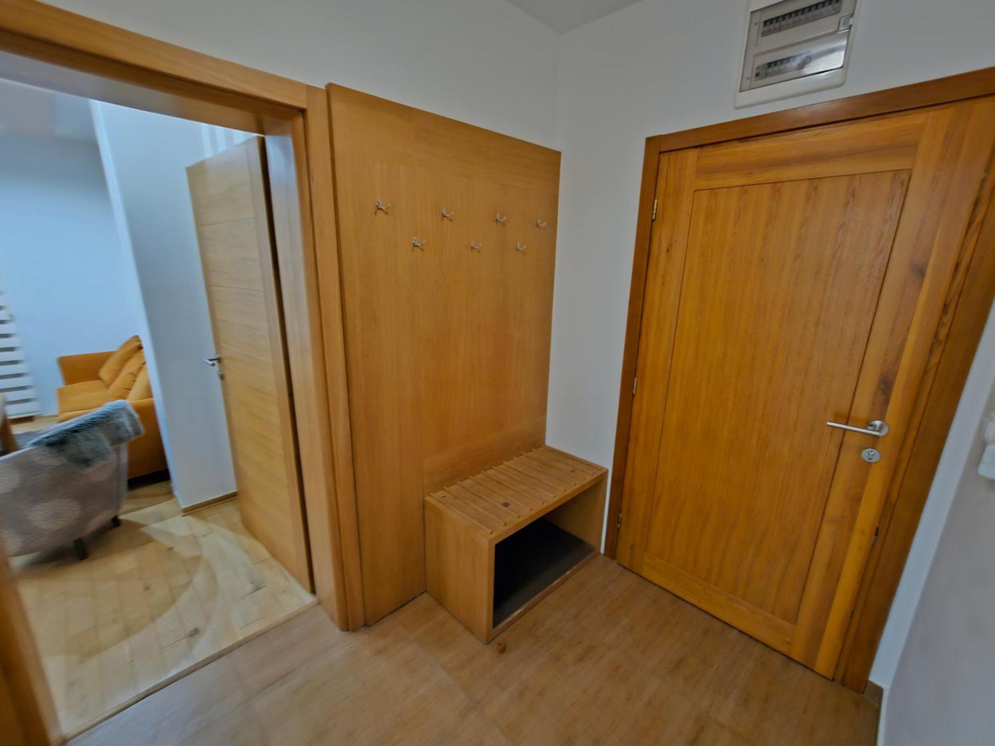 Apartments Rapid Τζαχορίνα Εξωτερικό φωτογραφία