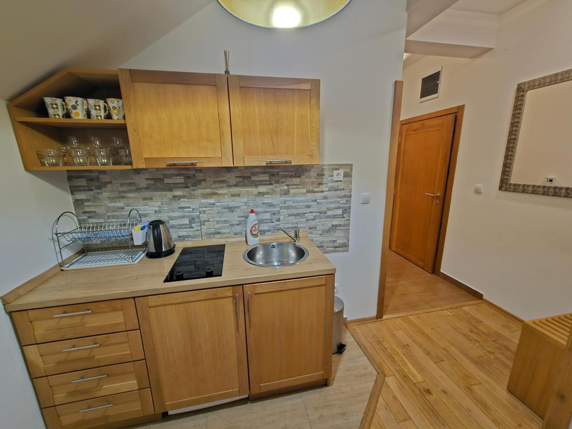Apartments Rapid Τζαχορίνα Εξωτερικό φωτογραφία