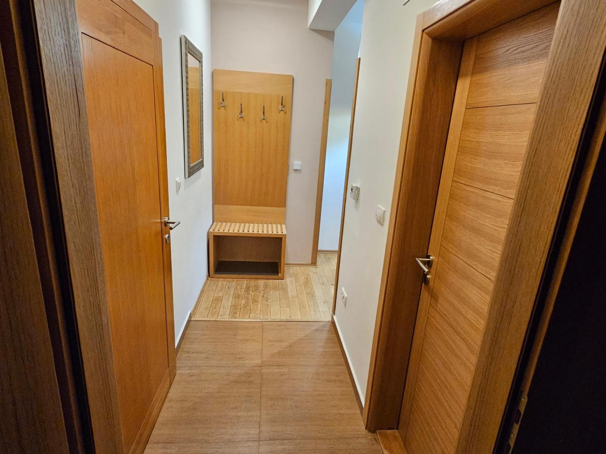 Apartments Rapid Τζαχορίνα Εξωτερικό φωτογραφία